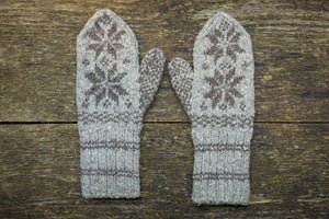 Snowflake Mittens - Handspun Wool - Light Grey